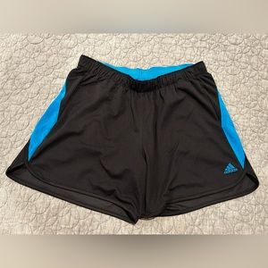 Adidas Women's Climalite Black & Blue
Shorts sz M